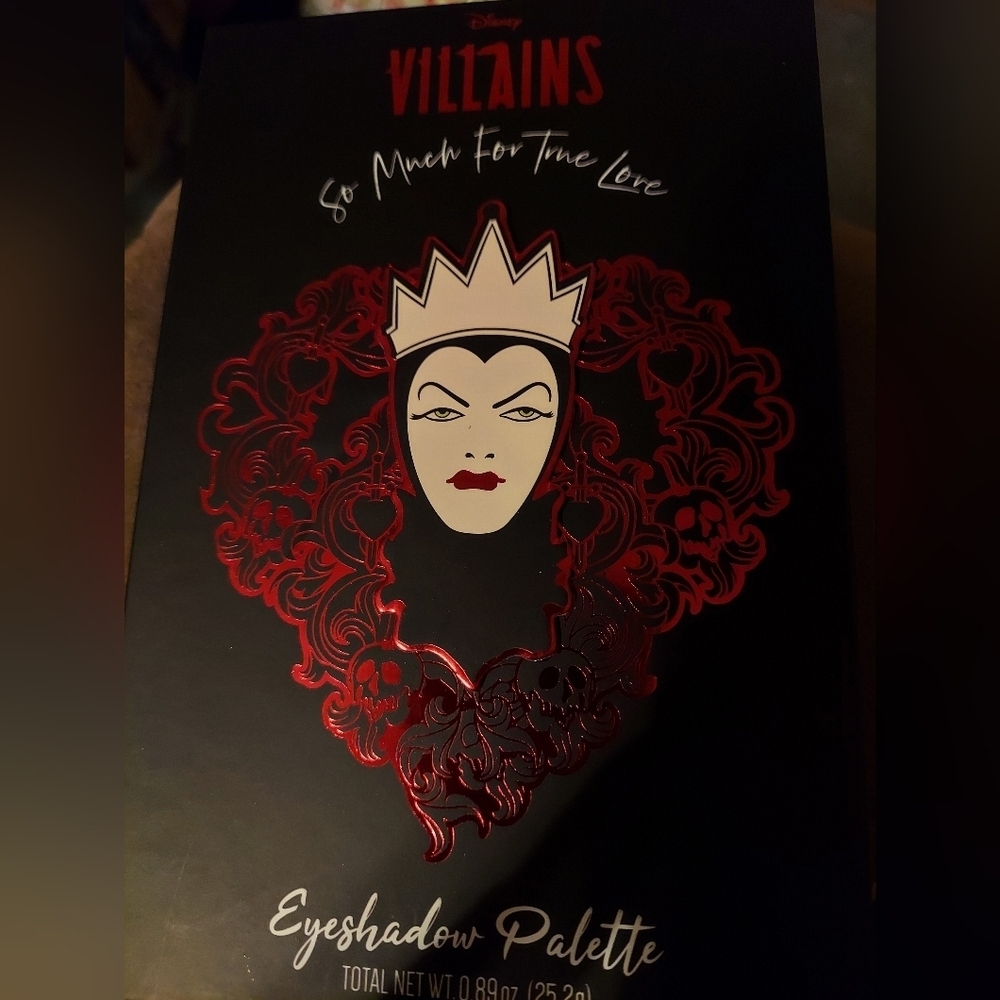 Disney Villians "So Much For True Love" Eyeshadow Pallet